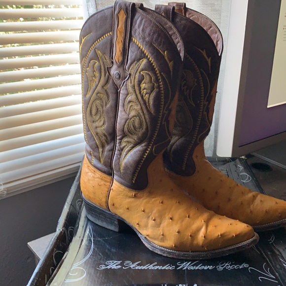 MONTANA Other - MONTANA Ostrish Leather Western Style Boots.